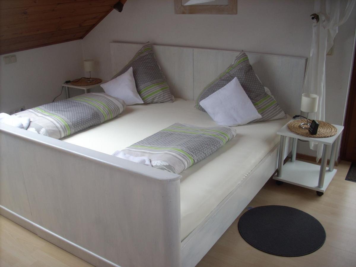 Huttenberg Ferienwohnung Lahntal/Taunus מראה חיצוני תמונה